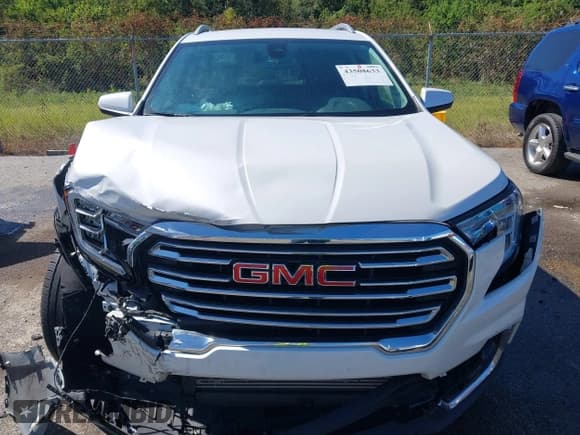 ✅ 2024 GMC Terrain SLT • VIN: 3GKALPEG7RL285925 • Lot: 43508633. Listed on IAAI with 26,703 mi. Free auction sales archive from the USA and detailed vehicle history report at DreamBid. Image 12.