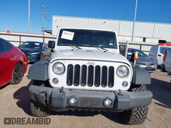 ✅ 2017 Jeep Wrangler Unlimited Rubicon • VIN: 1C4BJWFG3HL597572 • Lot: 40877947. Wystawiony na IAAI z przebiegiem 162 923 mil. Bezpłatny archiwum sprzedaży aukcyjnych z USA i szczegółowy raport historii pojazdu na DreamBid. Zdjęcie 12.