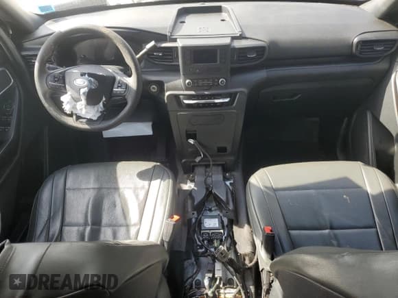 ✅ 2020 Ford Police Interceptor Utility • VIN: 1FM5K8AB4LGC13930 • Лот: 58328945. Опубликован ранее на Copart с пробегом Не указан. Бесплатный доступ к архиву аукционных продаж из США и подробный отчёт об истории автомобиля на DreamBid. Изображение 8.