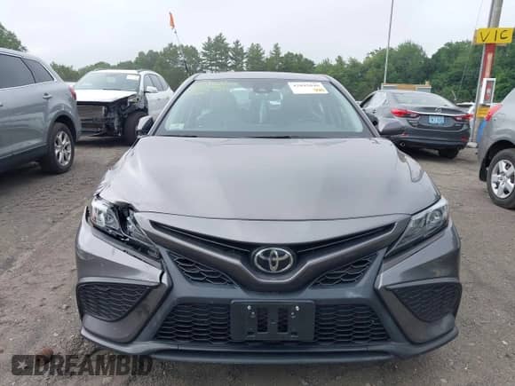 2021 Toyota Camry SE with VIN 4T1T11BK2MU028715, listed as a IAAI auction lot 42845840 with 39,370 mi miles and . Bid and sale history available at DreamBid. Image 12.