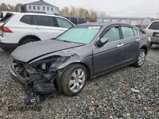 2009 Honda Accord EX-L z VIN 1HGCP36869A016381, wystawiony jako Copart lot #90391545 z przebiegiem Nie podano mil oraz Czysty tytuł • Clean title. Historia ofert i sprzedaży dostępna na DreamBid. Obrazek 1.