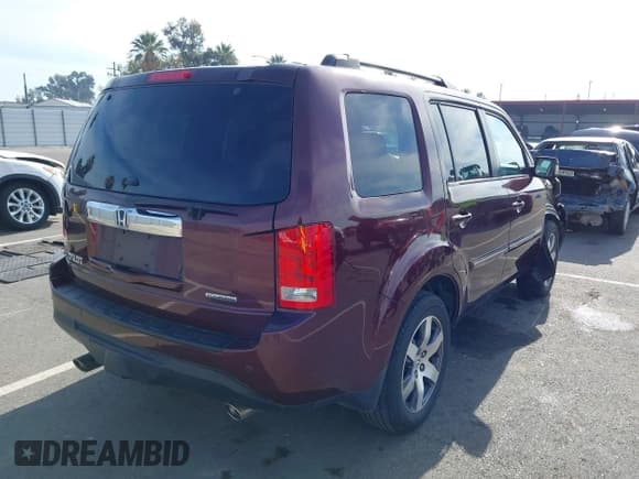 ✅ 2012 Honda Pilot Touring • VIN: 5FNYF3H97CB035548 • Lot: 43653514. Listed on IAAI with 109,118 mi. Free auction sales archive from the USA and detailed vehicle history report at DreamBid. Image 4.