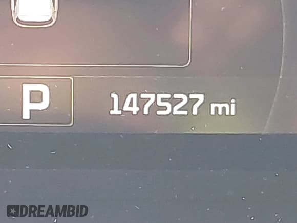 ✅ 2017 Kia Sorento SXL • VIN: 5XYPK4A58HG251610 • Lot: 42351313. Listed on IAAI with 147,527 mi. Free auction sales archive from the USA and detailed vehicle history report at DreamBid. Image 15.