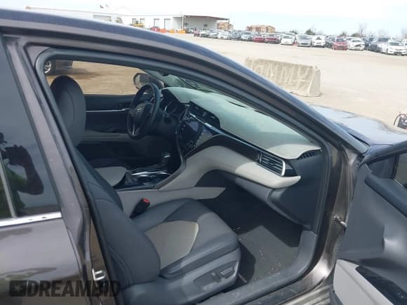 ✅ 2018 Toyota Camry XSE • VIN: 4T1BZ1HK3JU004415 • Лот: 41800344. Опубликован ранее на IAAI с пробегом 138 759 миль. Бесплатный доступ к архиву аукционных продаж из США и подробный отчёт об истории автомобиля на DreamBid. Изображение 5.