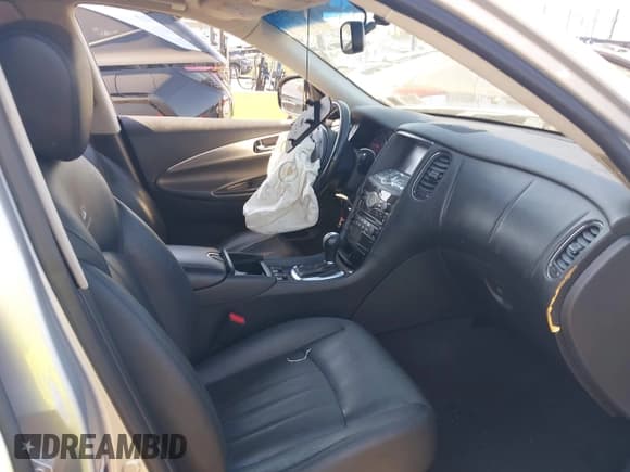 ✅ 2008 Infiniti EX Journey • VIN: JNKAJ09F88M353761 • Lot: 42544836. Wystawiony na IAAI z przebiegiem 152 085 mil. Bezpłatny archiwum sprzedaży aukcyjnych z USA i szczegółowy raport historii pojazdu na DreamBid. Zdjęcie 5.