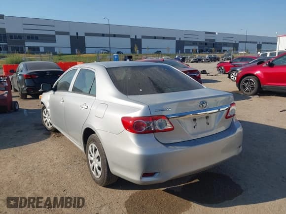 ✅ 2012 Toyota Corolla LE • VIN: 5YFBU4EE5CP062335 • Lot: 43355171. Listed on IAAI with 162,359 mi. Free auction sales archive from the USA and detailed vehicle history report at DreamBid. Image 3.