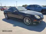 ✅ 2004 Mercedes-Benz SLK 230/320 • VIN: WDBKK65F24F306069 • Lot: 68791864. Listed on Copart with 99,835 mi. Free auction sales archive from the USA and detailed vehicle history report at DreamBid. Image 4.