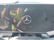 ✅ 2025 Mercedes-Benz GLC 300 • VIN: W1NKM4GB3SF320370 • Lot: 42622649. Wystawiony na IAAI z przebiegiem 1 787 mil. Bezpłatny archiwum sprzedaży aukcyjnych z USA i szczegółowy raport historii pojazdu na DreamBid. Zdjęcie 7.