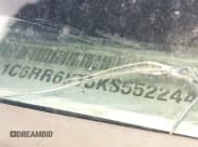 ✅ 2019 Ram 1500 Express • VIN: 1C6RR6KT5KS552244 • Lot: 42159195. Wystawiony na IAAI z przebiegiem 114 599 mil. Bezpłatny archiwum sprzedaży aukcyjnych z USA i szczegółowy raport historii pojazdu na DreamBid. Zdjęcie 9.