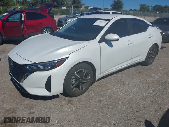 ✅ 2025 Nissan Sentra SV • VIN: 3N1AB8CV9SY376485 • Lot: 43593456. Listed on IAAI with 4,627 mi. Free auction sales archive from the USA and detailed vehicle history report at DreamBid. Image 2.