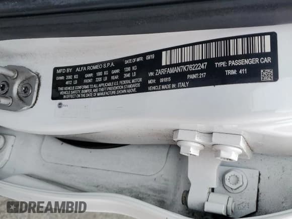 ✅ 2019 Alfa Romeo Giulia • VIN: ZARFAMAN7K7622247 • Lot: 58865765. Wystawiony na Copart z przebiegiem 44 145 mil. Bezpłatny archiwum sprzedaży aukcyjnych z USA i szczegółowy raport historii pojazdu na DreamBid. Zdjęcie 12.