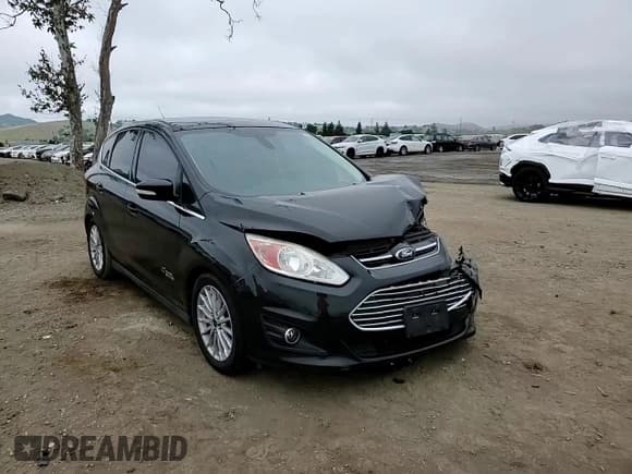 ✅ 2013 Ford C-Max SEL • VIN: 1FADP5CU1DL525636 • Lot: 54206295. Wystawiony na Copart z przebiegiem 159 668 mil. Bezpłatny archiwum sprzedaży aukcyjnych z USA i szczegółowy raport historii pojazdu na DreamBid. Zdjęcie 13.