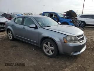 ✅ 2008 Dodge Avenger R/T • VIN: 1B3LC76MX8N227428 • Lot: 79036474. Wystawiony na Copart z przebiegiem 149 492 mil. Bezpłatny archiwum sprzedaży aukcyjnych z USA i szczegółowy raport historii pojazdu na DreamBid. Zdjęcie 4.