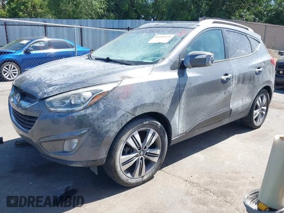 ✅ 2014 Hyundai Tucson SE • VIN: KM8JUCAG1EU937716 • Lot: 42695573. Wystawiony na IAAI z przebiegiem Nie podano. Bezpłatny archiwum sprzedaży aukcyjnych z USA i szczegółowy raport historii pojazdu na DreamBid. Zdjęcie 2.