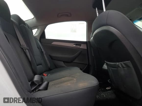 ✅ 2019 Hyundai Sonata SE • VIN: 5NPE24AF8KH735597 • Лот: 86607355. Опубликован ранее на Copart с пробегом Не указан. Бесплатный доступ к архиву аукционных продаж из США и подробный отчёт об истории автомобиля на DreamBid. Изображение 10.