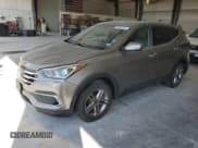✅ 2018 Hyundai Santa Fe 2.4L • VIN: 5NMZT3LB7JH085935 • Лот: 84585315. Опубликован ранее на Copart с пробегом 121 027 миль. Бесплатный доступ к архиву аукционных продаж из США и подробный отчёт об истории автомобиля на DreamBid. Изображение 1.