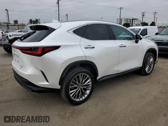 ✅ 2024 Lexus NX 350h Luxury • VIN: JTJHKCEZ0R2038512 • Lot: 65979225. Wystawiony na Copart z przebiegiem 17 679 mil. Bezpłatny archiwum sprzedaży aukcyjnych z USA i szczegółowy raport historii pojazdu na DreamBid. Zdjęcie 3.