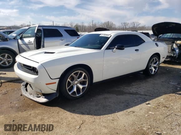 ✅ 2016 Dodge Challenger SXT Plus • VIN: 2C3CDZAG4GH120427 • Lot: 41702044. Wystawiony na Copart z przebiegiem 112 250 mil. Bezpłatny archiwum sprzedaży aukcyjnych z USA i szczegółowy raport historii pojazdu na DreamBid. Zdjęcie 1.