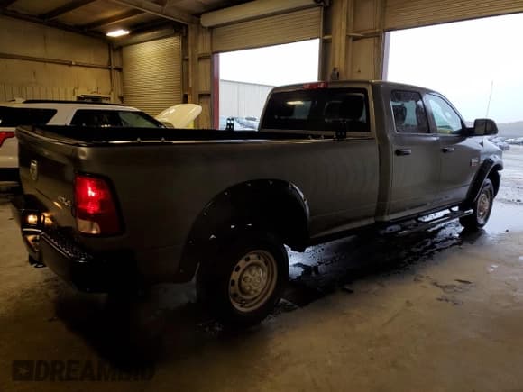 ✅ 2012 Ram 2500 ST • VIN: 3C6TD5HTXCG269031 • Lot: 55424605. Wystawiony na Copart z przebiegiem 100 941 mil. Bezpłatny archiwum sprzedaży aukcyjnych z USA i szczegółowy raport historii pojazdu na DreamBid. Zdjęcie 3.