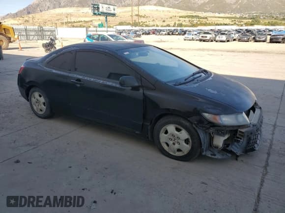 ✅ 2009 Honda Civic LX • VIN: 2HGFG11619H508969 • Lot: 82206765. Wystawiony na Copart z przebiegiem 220 232 mil. Bezpłatny archiwum sprzedaży aukcyjnych z USA i szczegółowy raport historii pojazdu na DreamBid. Zdjęcie 4.