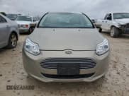 ✅ 2015 Ford Focus Electric • VIN: 1FADP3R45FL222017 • Лот: 73420413. Опубликован ранее на Copart с пробегом 58 205 миль. Бесплатный доступ к архиву аукционных продаж из США и подробный отчёт об истории автомобиля на DreamBid. Изображение 5.