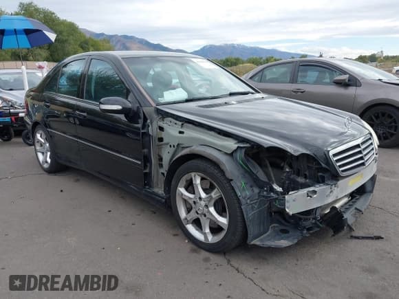 ✅ 2007 Mercedes-Benz C 230 Sport • VIN: WDBRF52H77A935136 • Lot: 43441930. Listed on IAAI with 152,222 mi. Free auction sales archive from the USA and detailed vehicle history report at DreamBid. Image 1.