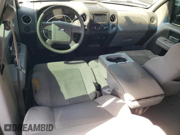 ✅ 2005 Ford F-150 XLT • VIN: 1FTRW12W75KD67826 • Lot: 56650025. Listed on Copart with 241,275 mi. Free auction sales archive from the USA and detailed vehicle history report at DreamBid. Image 8.