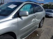 ✅ 2007 Lexus RX 350 • VIN: 2T2GK31U47C014510 • Lot: 41588187. Wystawiony na IAAI z przebiegiem 131 325 mil. Bezpłatny archiwum sprzedaży aukcyjnych z USA i szczegółowy raport historii pojazdu na DreamBid. Zdjęcie 5.