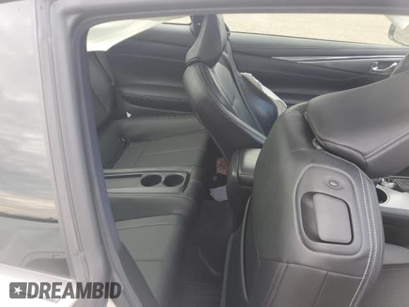 ✅ 2021 Infiniti Q60 Luxe • VIN: JN1EV7KL7MM470471 • Lot: 86518464. Listed on Copart with 48,671 mi. Free auction sales archive from the USA and detailed vehicle history report at DreamBid. Image 10.