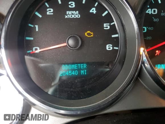 ✅ 2008 Chevrolet Silverado 1500 2LT • VIN: 2GCEC19J181266349 • Lot: 43230045. Wystawiony na Copart z przebiegiem 204 540 mil. Bezpłatny archiwum sprzedaży aukcyjnych z USA i szczegółowy raport historii pojazdu na DreamBid. Zdjęcie 9.