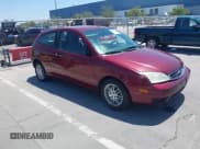 ✅ 2007 Ford Focus S • VIN: 1FAHP31N37W287194 • Лот: 42514644. Опубликован ранее на IAAI с пробегом 177 415 миль. Бесплатный доступ к архиву аукционных продаж из США и подробный отчёт об истории автомобиля на DreamBid. Изображение 1.