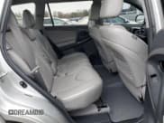 ✅ 2012 Toyota RAV4 Limited • VIN: 2T3DK4DV9CW093464 • Лот: 92329535. Опубликован ранее на Copart с пробегом 146 085 миль. Бесплатный доступ к архиву аукционных продаж из США и подробный отчёт об истории автомобиля на DreamBid. Изображение 10.