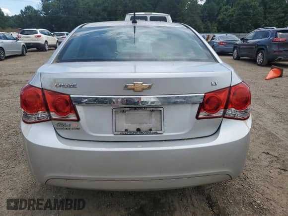 2014 Chevrolet Cruze 2LT с VIN 1G1PE5SB5E7389401, выставлен на аукционе Copart как лот 61292535 с пробегом 174 774 миль миль и Списание • Salvage title. История ставок и продаж доступна на DreamBid. Изображение 6.