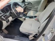 ✅ 2013 Honda Accord LX • VIN: 1HGCR2F32DA073078 • Лот: 92433275. Опубликован ранее на Copart с пробегом Не указан. Бесплатный доступ к архиву аукционных продаж из США и подробный отчёт об истории автомобиля на DreamBid. Изображение 7.