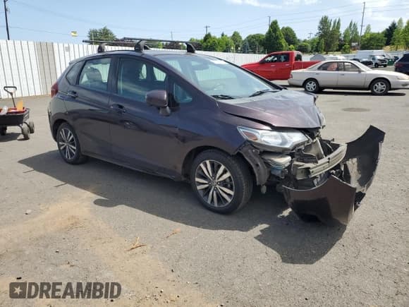 ✅ 2015 Honda Fit EX • VIN: 3HGGK5G84FM764751 • Lot: 60735225. Listed on Copart with 142,436 mi. Free auction sales archive from the USA and detailed vehicle history report at DreamBid. Image 4.