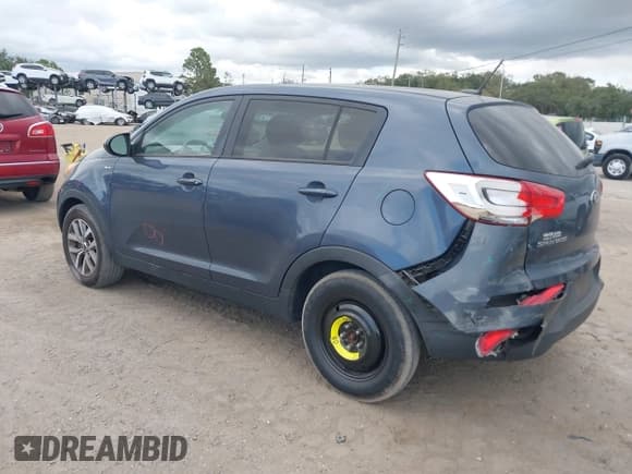 ✅ 2016 Kia Sportage LX • VIN: KNDPBCAC0G7871663 • Lot: 43587049. Listed on IAAI with 173,664 mi. Free auction sales archive from the USA and detailed vehicle history report at DreamBid. Image 3.