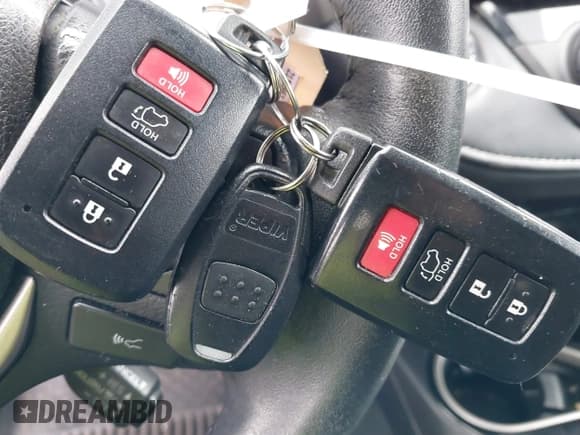 ✅ 2017 Toyota RAV4 Limited • VIN: 2T3DFREV8HW645978 • Lot: 41044888. Listed on IAAI with 74,158 mi. Free auction sales archive from the USA and detailed vehicle history report at DreamBid. Image 11.