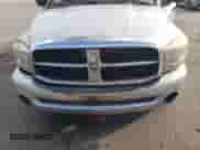 2006 Dodge 1500 SLT z VIN 1D7HA18296J101851, wystawiony jako Copart lot #73174324 z przebiegiem 178 868 mil mil oraz Czysty tytuł • Clean title. Historia ofert i sprzedaży dostępna na DreamBid. Obrazek 11.