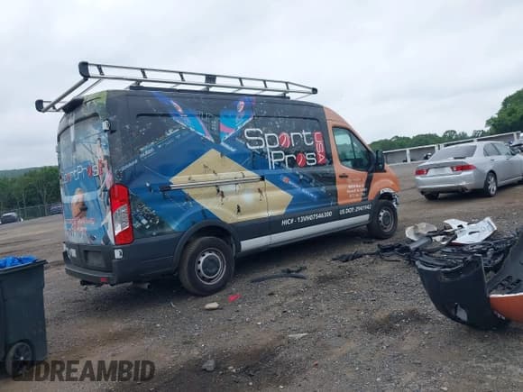 ✅ 2023 Ford Transit Cargo • VIN: 1FTBR1C81PKA29611 • Лот: 42592803. Опубликован ранее на IAAI с пробегом 30 029 миль. Бесплатный доступ к архиву аукционных продаж из США и подробный отчёт об истории автомобиля на DreamBid. Изображение 4.