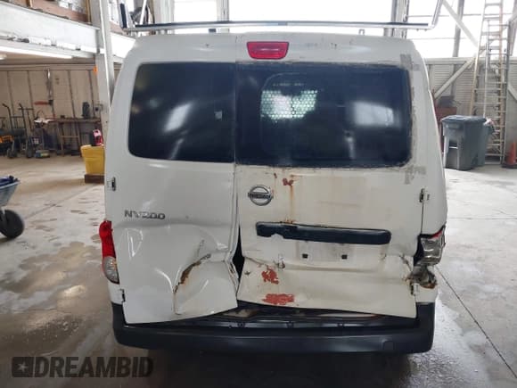 ✅ 2018 Nissan NV200 SV • VIN: 3N6CM0KN0JK693430 • Lot: 42552464. Listed on IAAI with 102,931 mi. Free auction sales archive from the USA and detailed vehicle history report at DreamBid. Image 16.