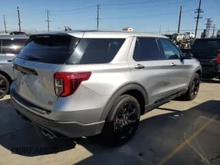 ✅ 2021 Ford Explorer ST • VIN: 1FM5K8GC7MGA63376 • Lot: 85397085. Wystawiony na Copart z przebiegiem 44 595 mil. Bezpłatny archiwum sprzedaży aukcyjnych z USA i szczegółowy raport historii pojazdu na DreamBid. Zdjęcie 3.