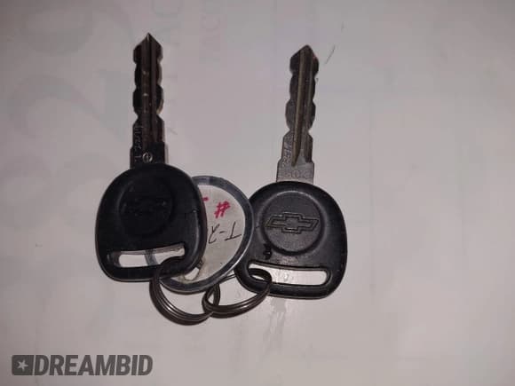 ✅ 2010 Chevrolet Tahoe LS • VIN: 1GNMCAE02AR262100 • Лот: 43853386. Опубликован ранее на IAAI с пробегом 112 574 миль. Бесплатный доступ к архиву аукционных продаж из США и подробный отчёт об истории автомобиля на DreamBid. Изображение 11.