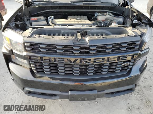 ✅ 2021 Chevrolet Silverado 1500 Custom • VIN: 1GCPYBEK6MZ202646 • Lot: 72697984. Wystawiony na Copart z przebiegiem 20 582 mil. Bezpłatny archiwum sprzedaży aukcyjnych z USA i szczegółowy raport historii pojazdu na DreamBid. Zdjęcie 11.