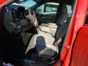 ✅ 2022 GMC Sierra 1500 SLE • VIN: 3GTPUBEKXNG550897 • Лот: 87754535. Опубликован ранее на Copart с пробегом 31 082 миль. Бесплатный доступ к архиву аукционных продаж из США и подробный отчёт об истории автомобиля на DreamBid. Изображение 7.