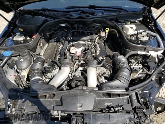 ✅ 2015 Mercedes-Benz E 63 AMG S-Model • VIN: WDDHF7GB8FB111626 • Лот: 61722953. Опубликован ранее на Copart с пробегом 70 067 миль. Бесплатный доступ к архиву аукционных продаж из США и подробный отчёт об истории автомобиля на DreamBid. Изображение 11.