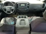 ✅ 2018 Chevrolet Silverado 1500 LS • VIN: 1GCRCNEH0JZ287301 • Лот: 61729555. Опубликован ранее на Copart с пробегом 208 002 миль. Бесплатный доступ к архиву аукционных продаж из США и подробный отчёт об истории автомобиля на DreamBid. Изображение 8.