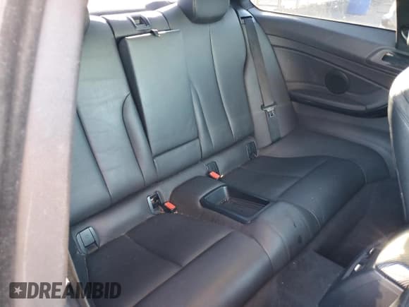 ✅ 2014 BMW 4 Series 428i • VIN: WBA3N3C55EF711055 • Lot: 87018055. Listed on Copart with 133,417 mi. Free auction sales archive from the USA and detailed vehicle history report at DreamBid. Image 10.