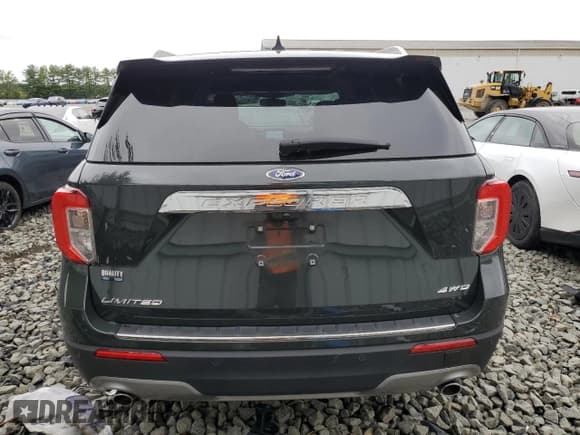 ✅ 2024 Ford Explorer Limited • VIN: 1FMSK8FH3RGA49773 • Lot: 69735925. Wystawiony na Copart z przebiegiem 17 887 mil. Bezpłatny archiwum sprzedaży aukcyjnych z USA i szczegółowy raport historii pojazdu na DreamBid. Zdjęcie 6.