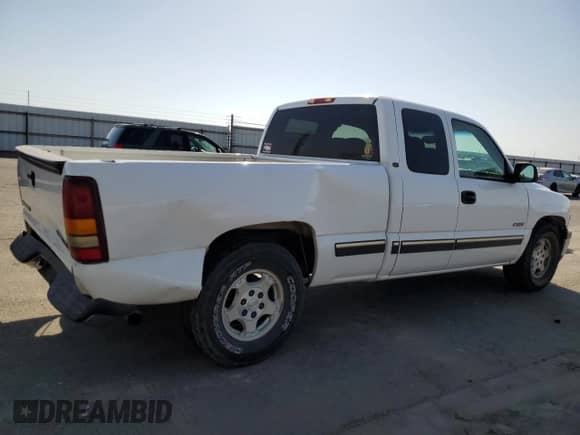 ✅ 2001 Chevrolet Silverado 1500 LT • VIN: 1GCEC19T11Z164659 • Lot: 73015124. Wystawiony na Copart z przebiegiem 244 191 mil mil. Skorzystaj z bezpłatnego archiwum sprzedaży aukcyjnych z USA i zobacz szczegółowy raport historii pojazdu na DreamBid. Zdjęcie 3.