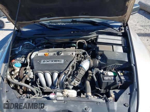 2007 Honda Accord VP with VIN 1HGCM56177A013588, listed as a IAAI auction lot 43543343 with 207,027 mi miles and . Bid and sale history available at DreamBid. Image 10.